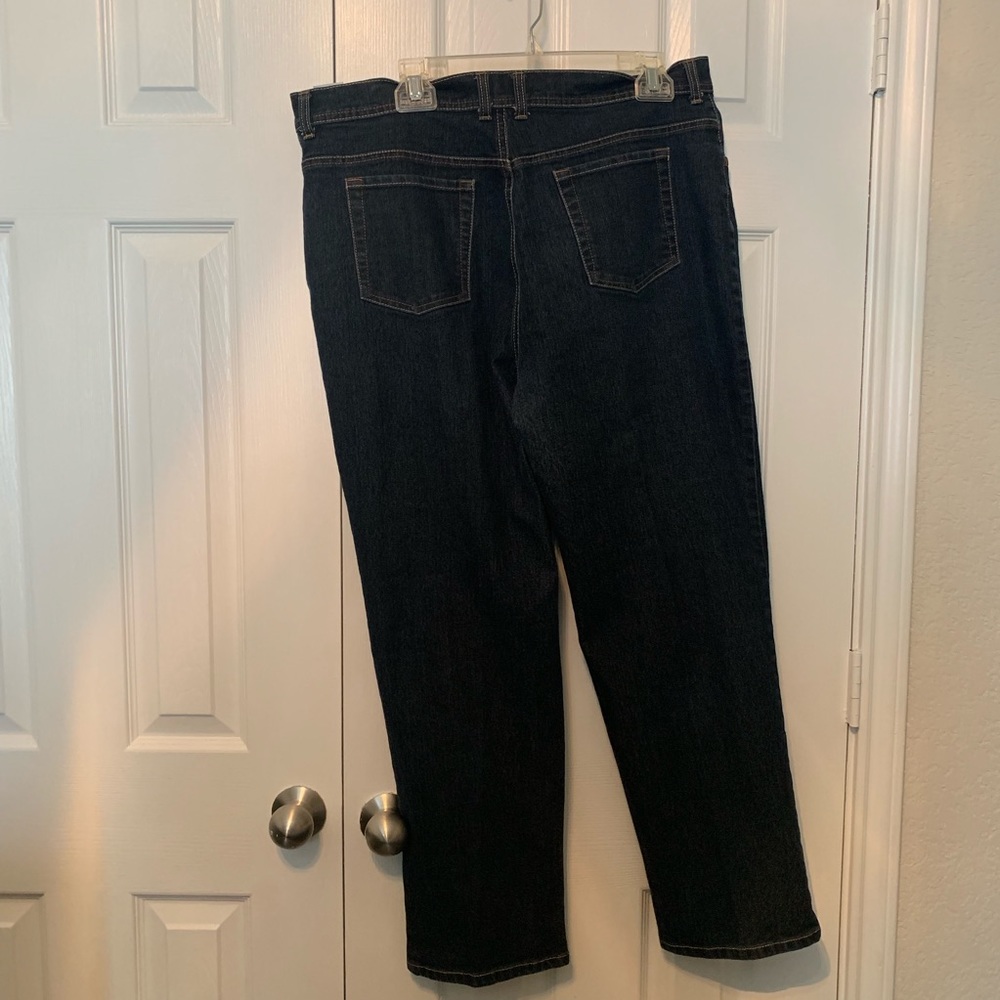 Plus Sized Jeans - Picture 4 of 4